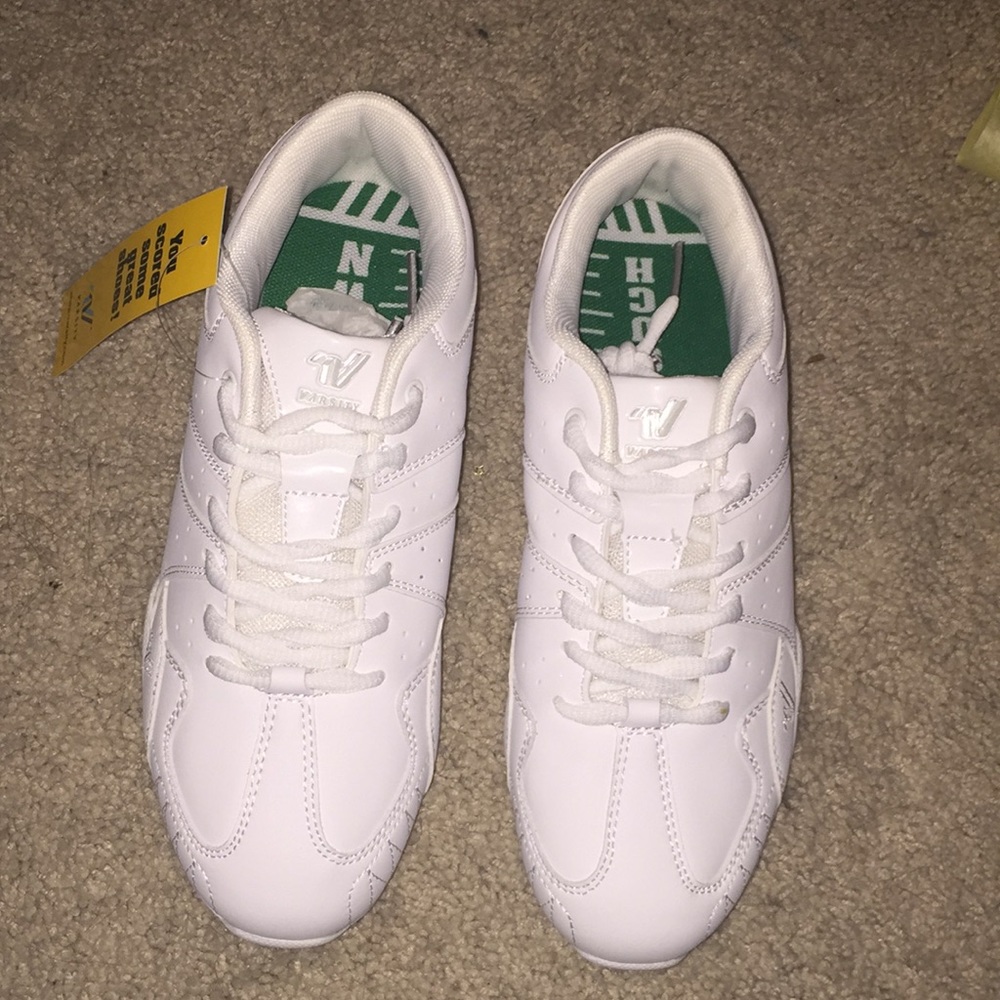 BRAND NEW: Varsity Cheerleading Shoes!